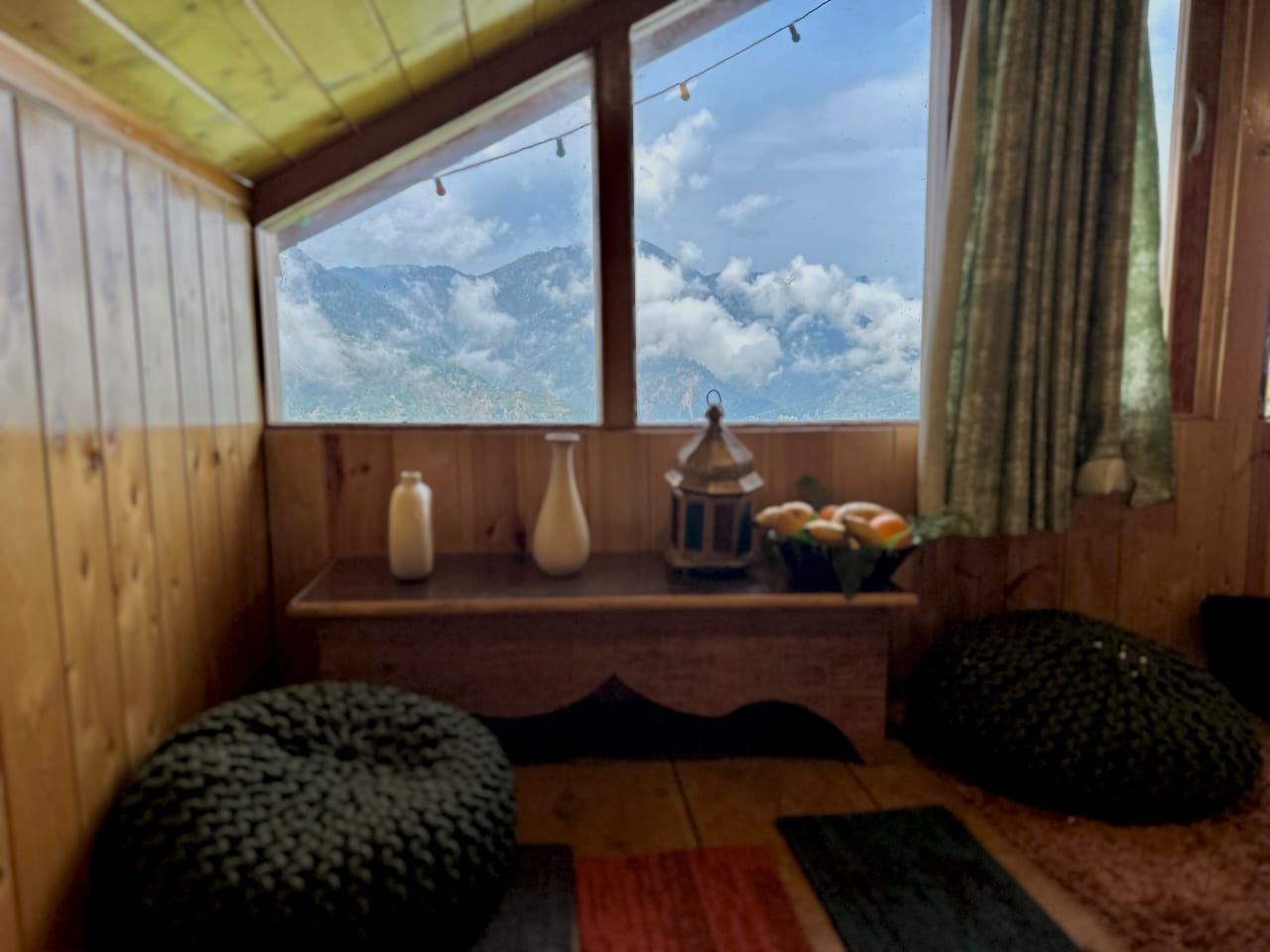Luxury Treehouse with Mountain View seating area